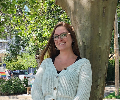 Madeleine Plummer New Headshot.jpg