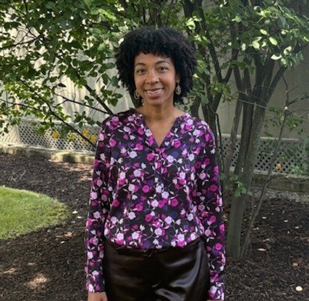 Stacee Shannon Headshot.jpg